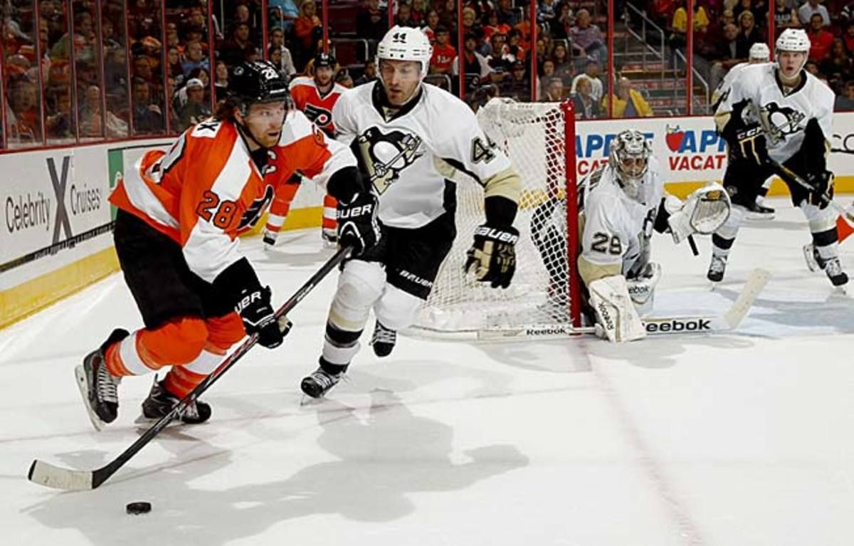 Slumping Claude Giroux thought the rival Penguins would spark his flat Flyers, but he was wrong.