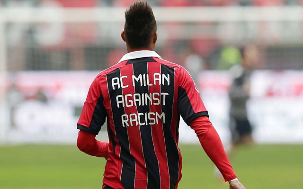 Kevin-Prince Boateng sports an anti-racism message on his shirt before a Serie A match Sunday.