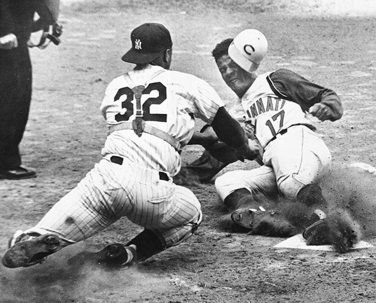 Elio Chacon (right), Elston Howard