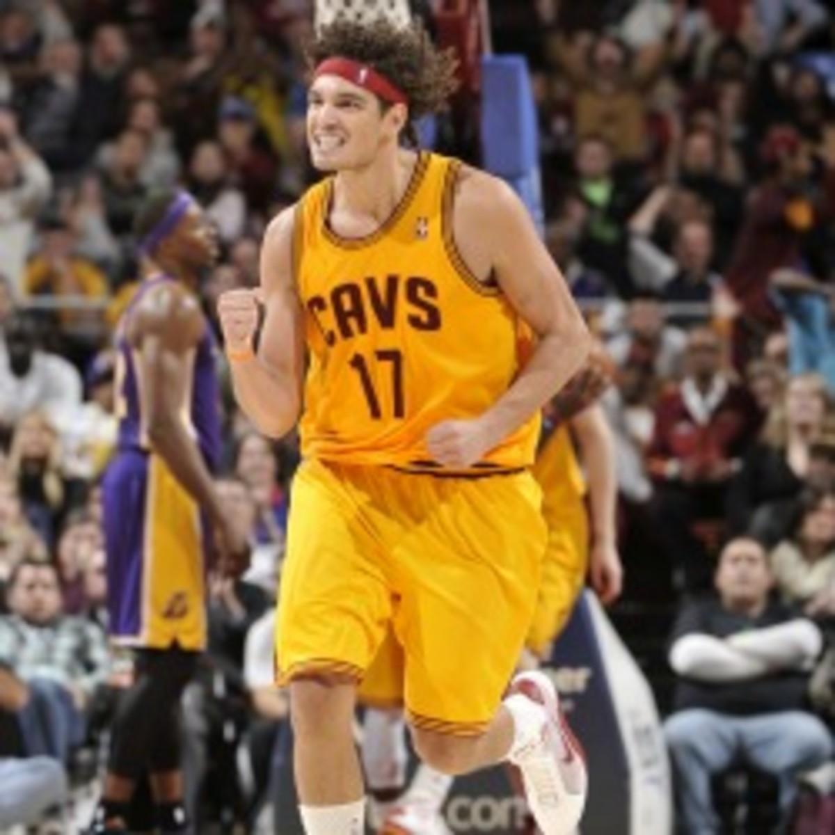 Cavaliers forward Anderson Varejao will miss up to eight weeks with a knee injury. (David Liam Kyle/NBA/Getty Images)