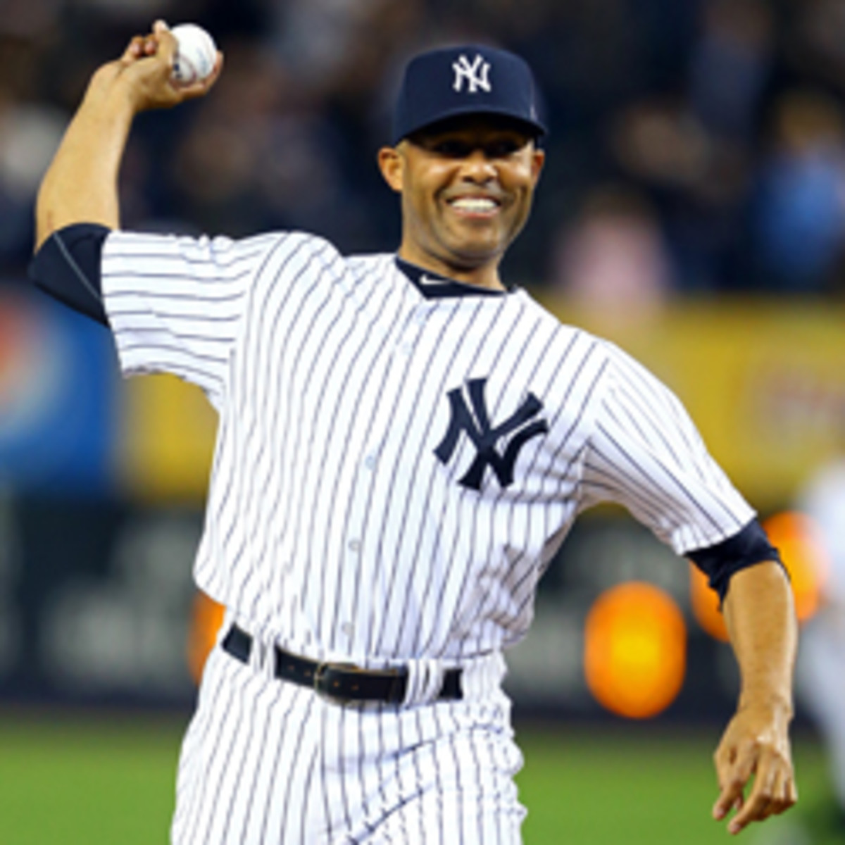 Yankees closer Mariano Rivera will reportedly make his spring training debut this weekend. (Al Bello/Getty Images)