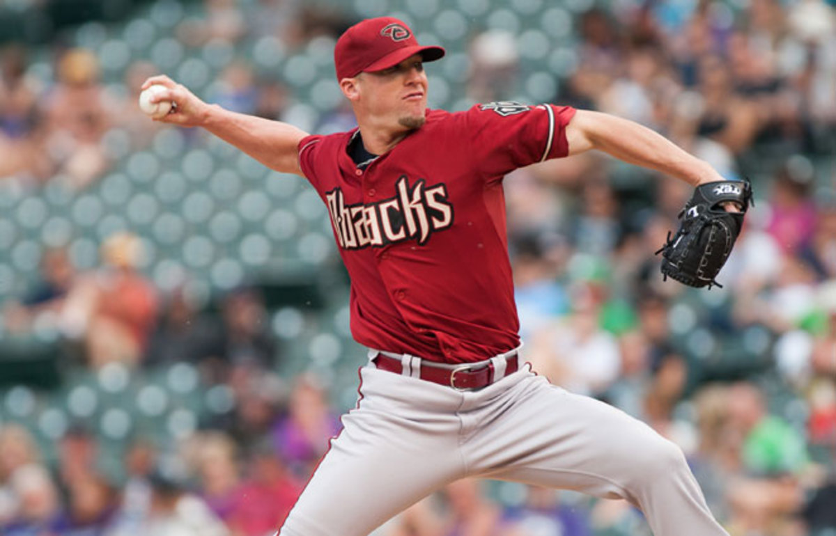 Matt Lindstrom went 1-0 with a 2.68 ERA and 40 strikeouts in 46 games last year.