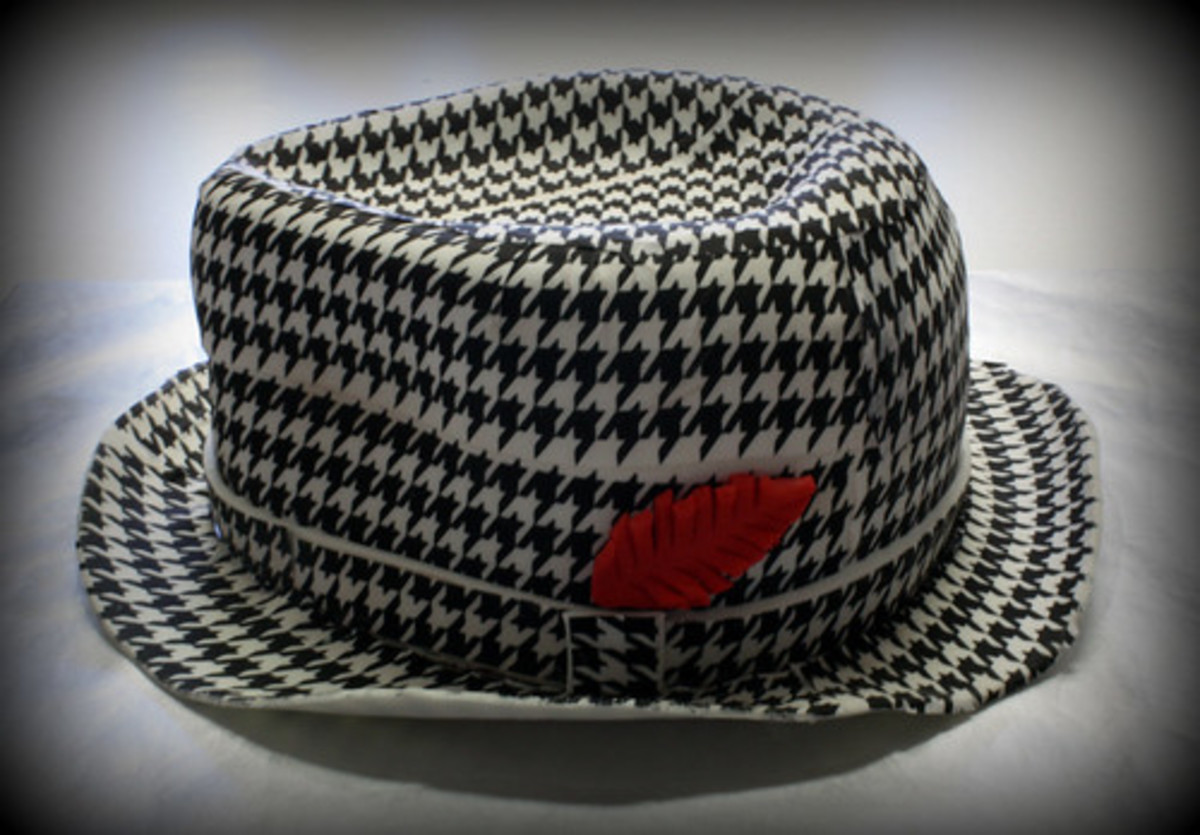 Paul Bear Bryant Houndstooth Hat Cake