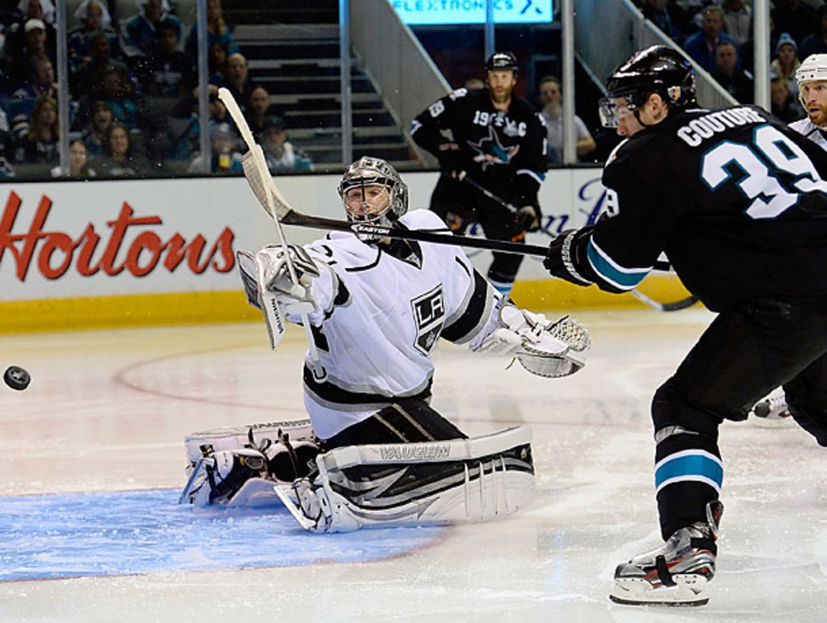 Logan Couture scored the winning goal in overtime of Game 3 to cut  the Kings' series lead down to 2-1. (Thearon W. Henderson/Getty Images)