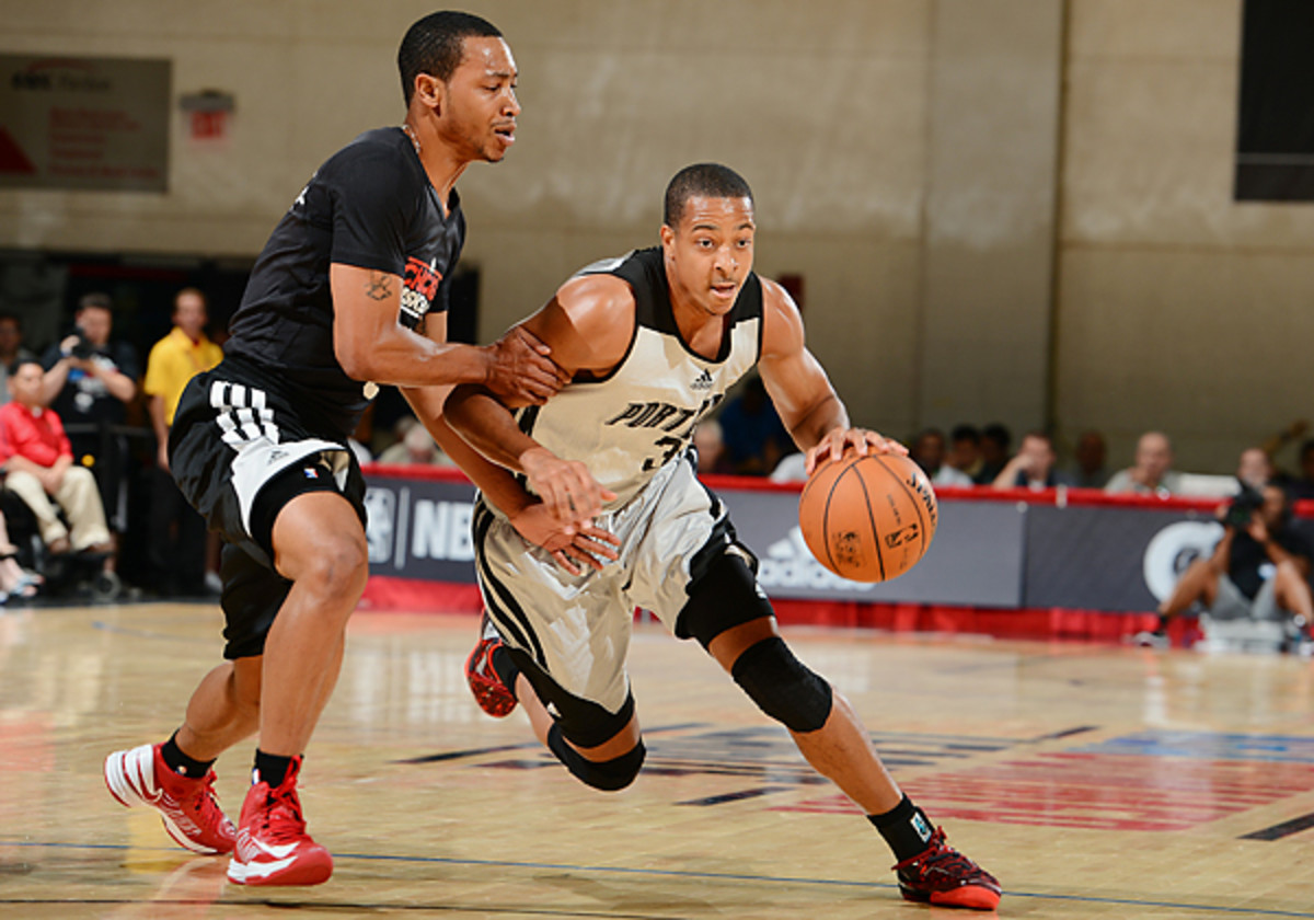 Rookie CJ McCollum crosses positional lines to offer value to Trail ...