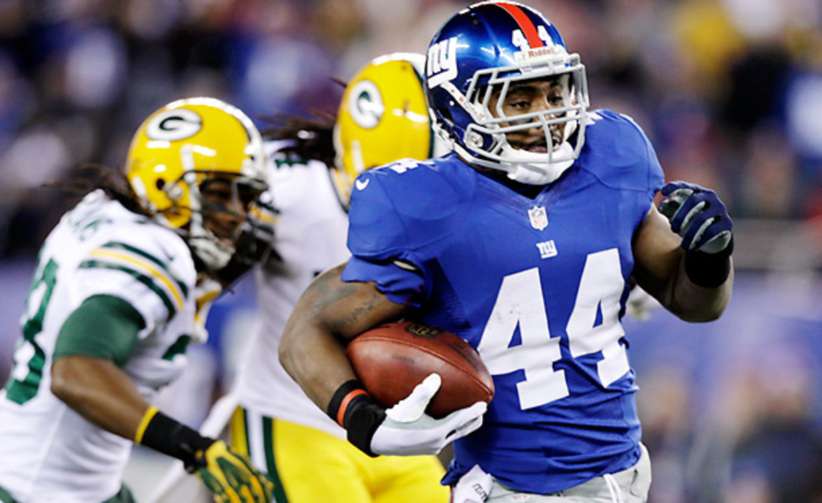 Ahmad Bradshaw's best season came in 2010, when he had 1,549 total yards and eight touchdowns. (Kathy Willens/AP)