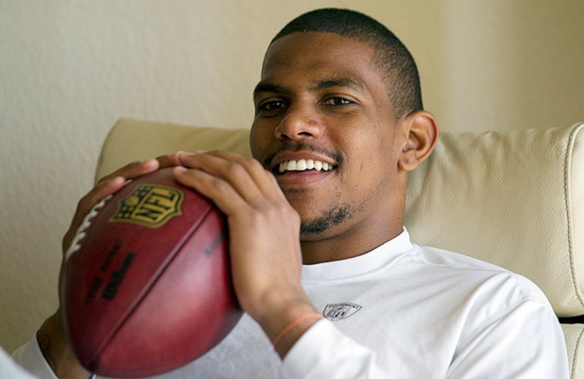 A forgotten man his first two years in the NFL, Terrelle Pryor is now firmly in the spotlight as the Raiders' starter.