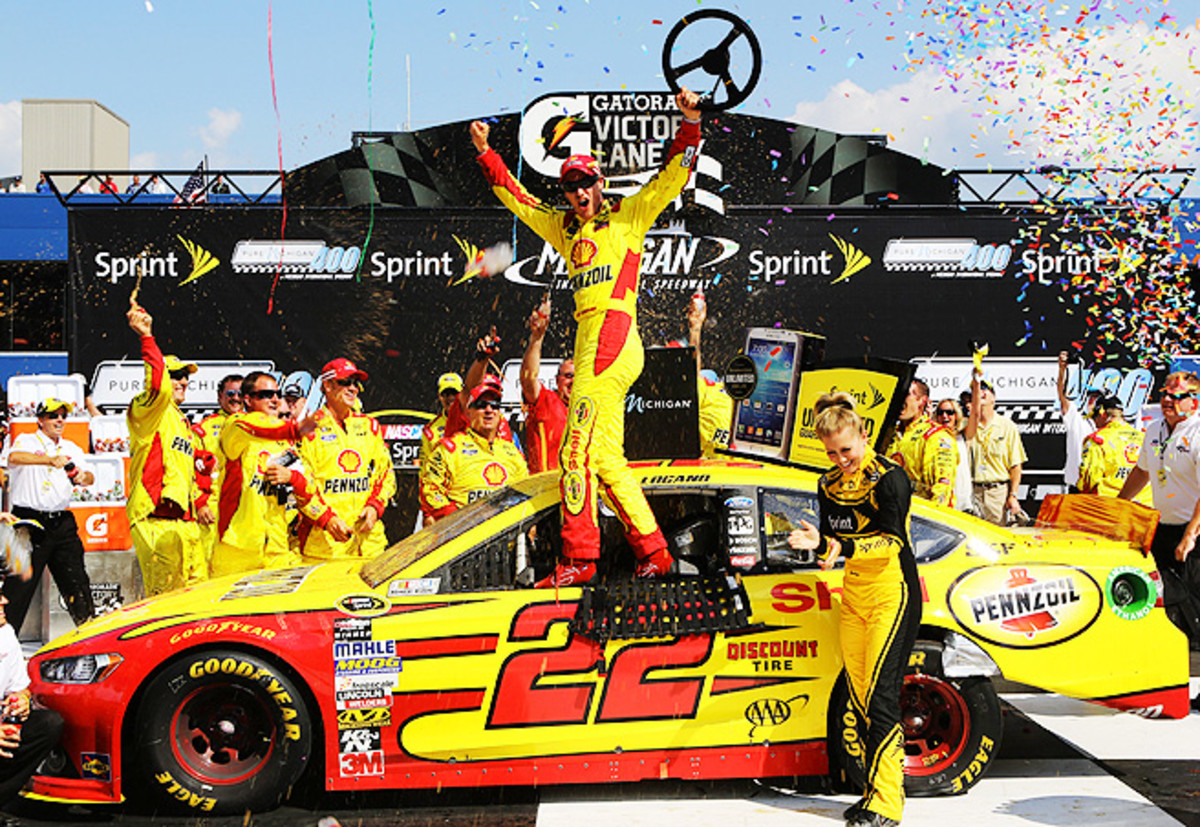Logano entered the weekend in 16th place in the points standings in the Chase for the Sprint Cup. 