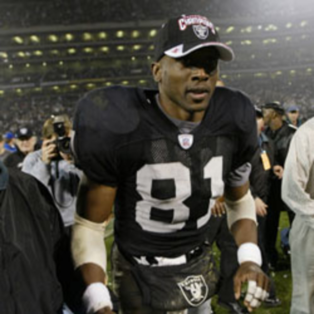 Former Raiders wide receiver Tim Brown clarified his previous comments about coach Bill Callahan. (Jed Jacobsohn/Getty Images Sport)