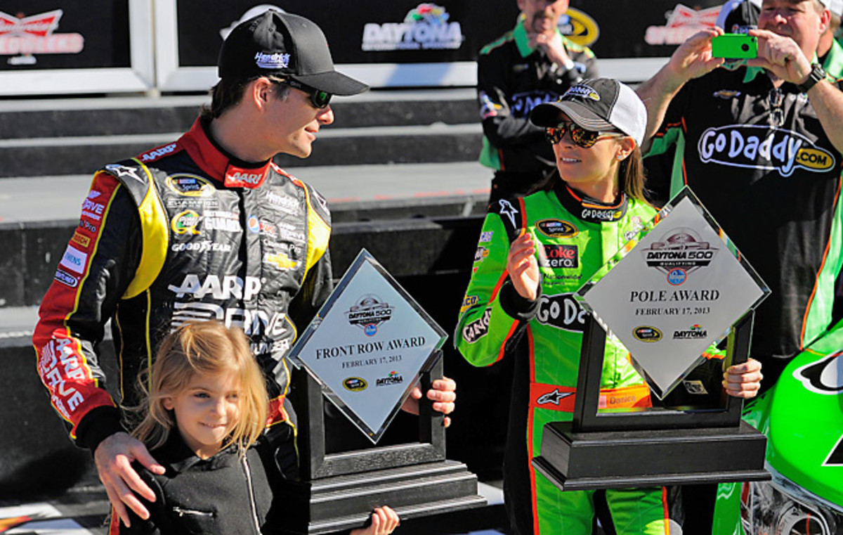 Jeff Gordon joins Danica Patrick on the front row for next week's Daytona 500.