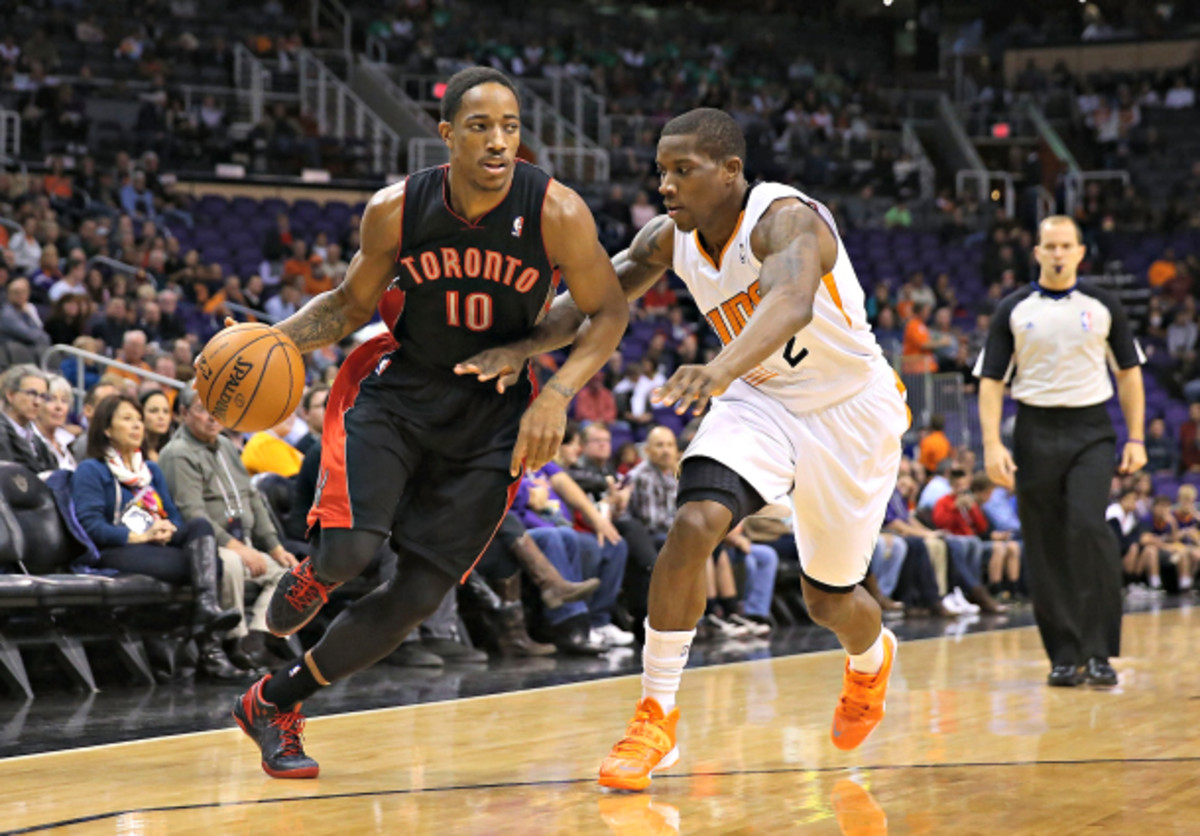 Even as the top scorer on the Raptors' roster, DeMar DeRozan hasn't been forcing up shots on offense. (Christian Petersen/Getty Images)