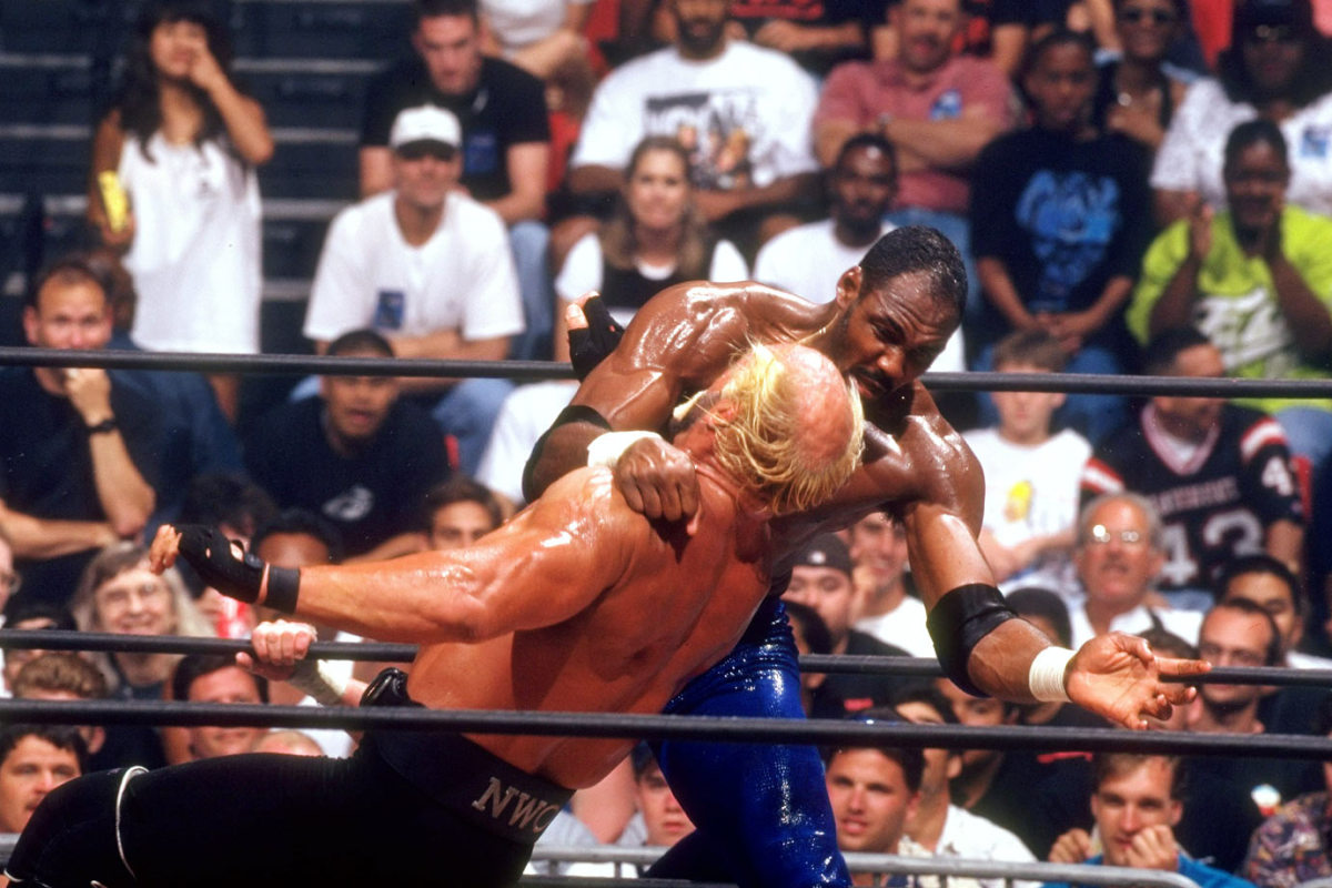 1998-Karl-Malone-Hulk-Hogan-05801512.jpg