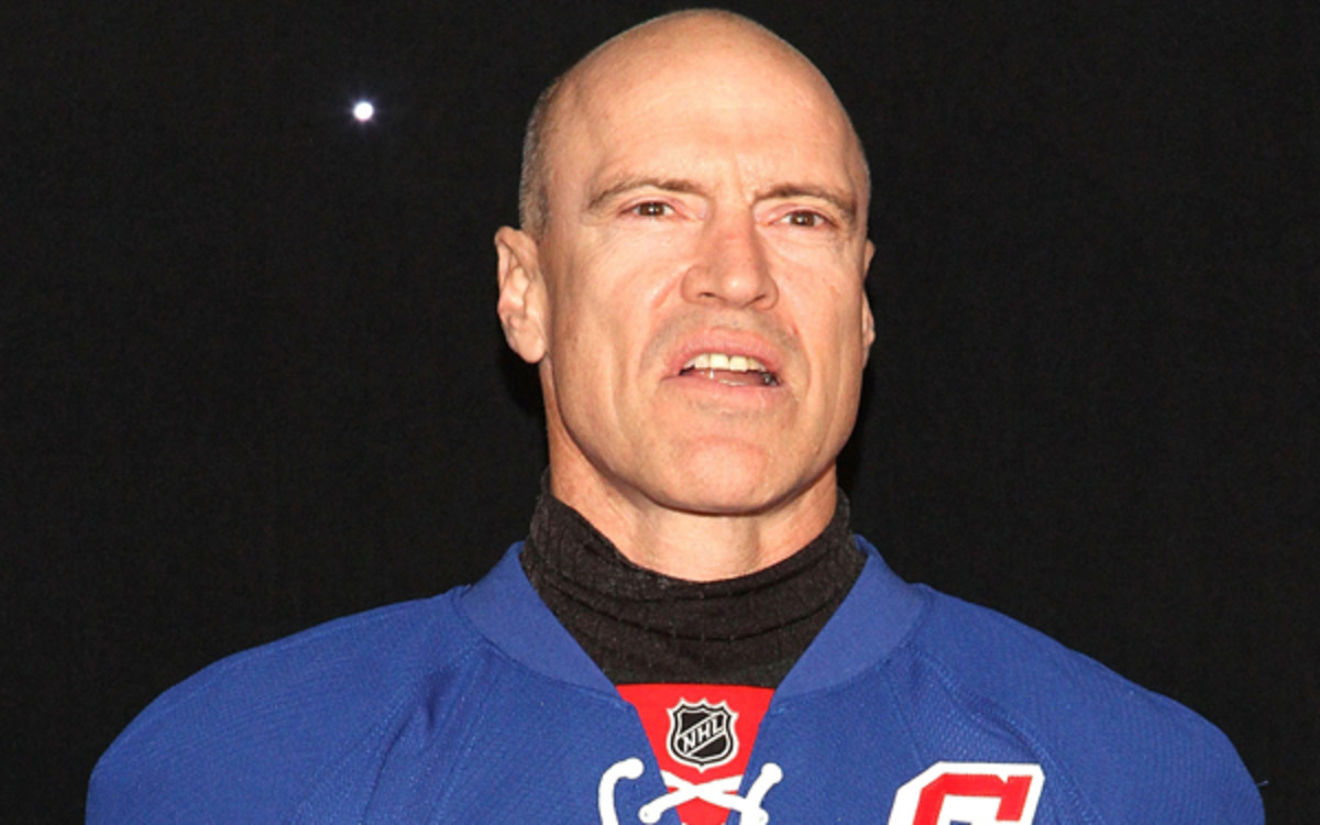 Mark Messier's No.11 hangs in the Madison Square Garden rafters.(Photo by Manny Carabel/Getty Images)