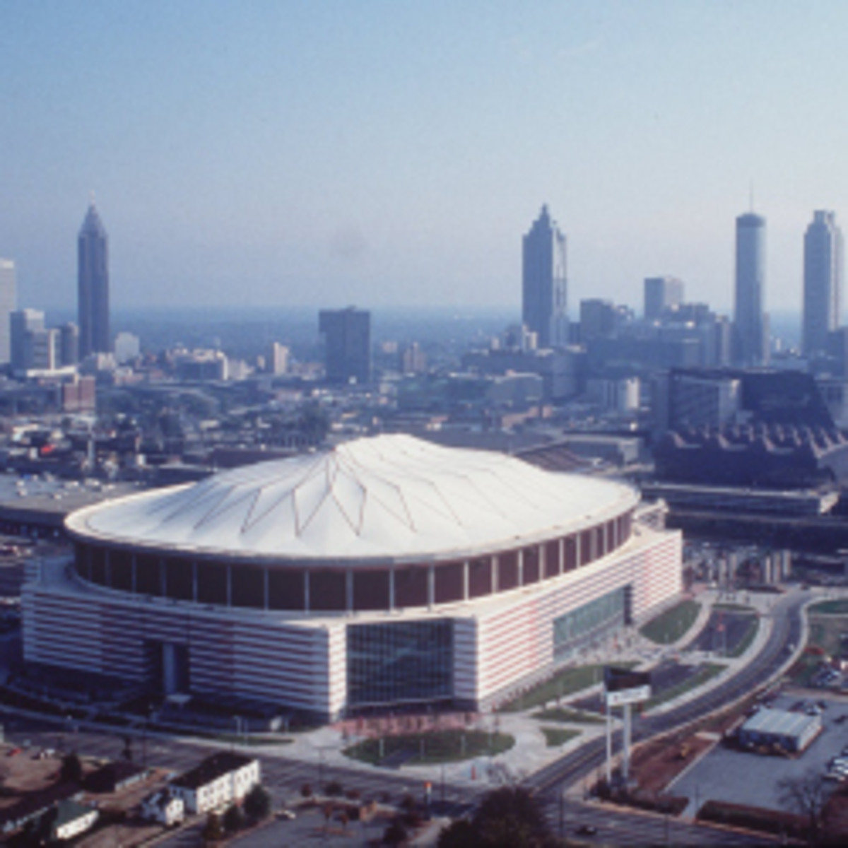 The Falcons and mayor of Atlanta have reached an agreement about a new stadium to replace the 21-year-old Georgia Dome. (Ken Levine/Getty Images)