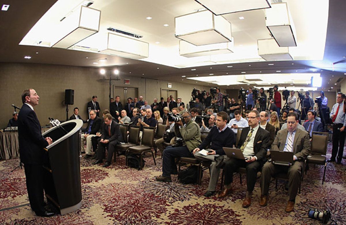 Commissioner Gary Bettman issued a public apology when announcing the end of the lockout on Jan. 6.