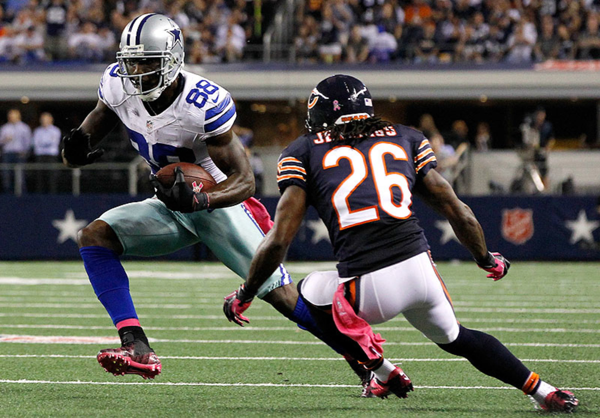 Dez Bryant hasn't topped 100 yards receiving since Week 7, a string the Cowboys hope he breaks Monday night against the Bears. (Tom Pennington/Getty Images)
