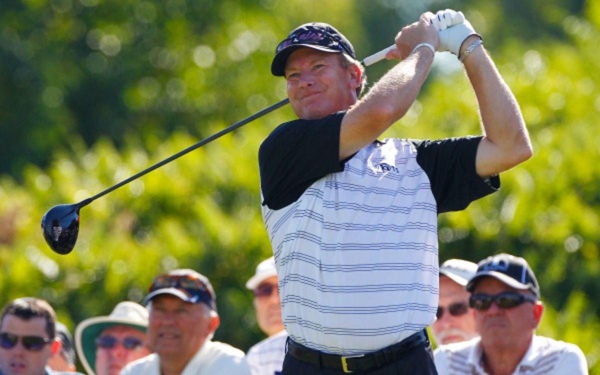 Woody Austin was given a 4-shot penalty for having too many clubs in his bag. (Hunter Martin/Getty Images)