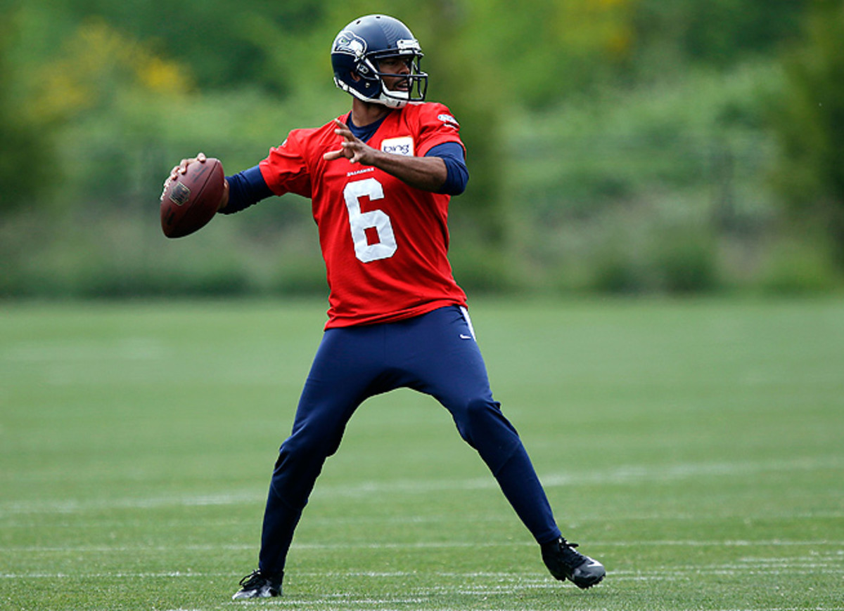 Josh Portis actively participated during the Seahawks' first OTA workout on Monday.