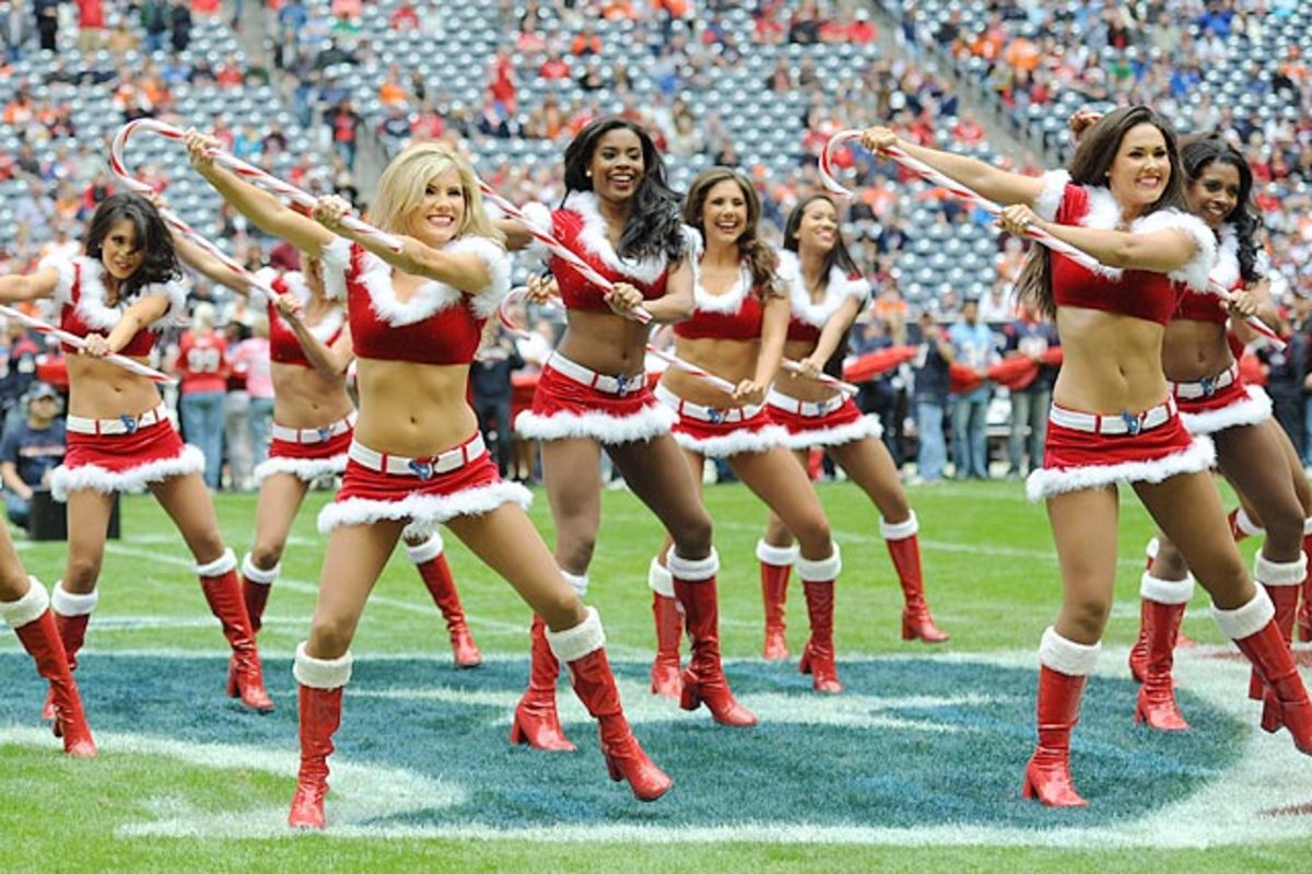 131223165432-houston-texans-cheerleaders-25438818-single-image-cut.jpg