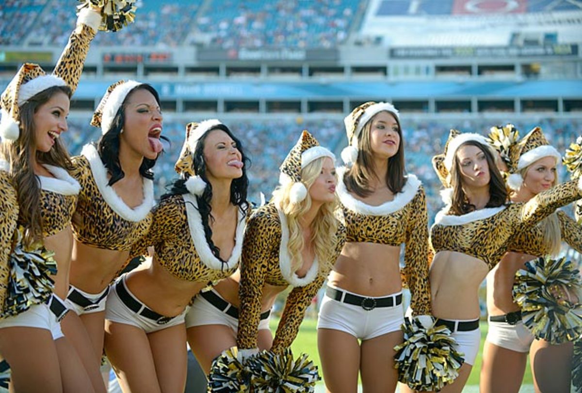 131223165520-jacksonville-jaguars-the-roar-cheerleaders-ap468315621183-0-single-image-cut.jpg