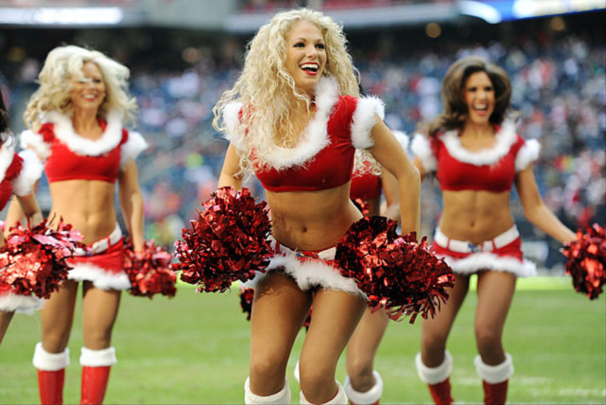 131223165429-houston-texans-cheerleaders-25438813-single-image-cut.jpg