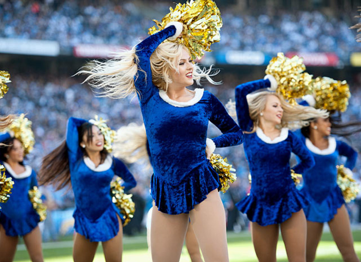 131223165637-san-diego-charger-girls-cheerleaders-25446968-single-image-cut.jpg