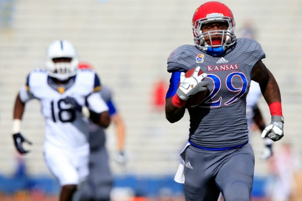 Video Kansas fans swipe goalpost after rare Big 12 win Sports