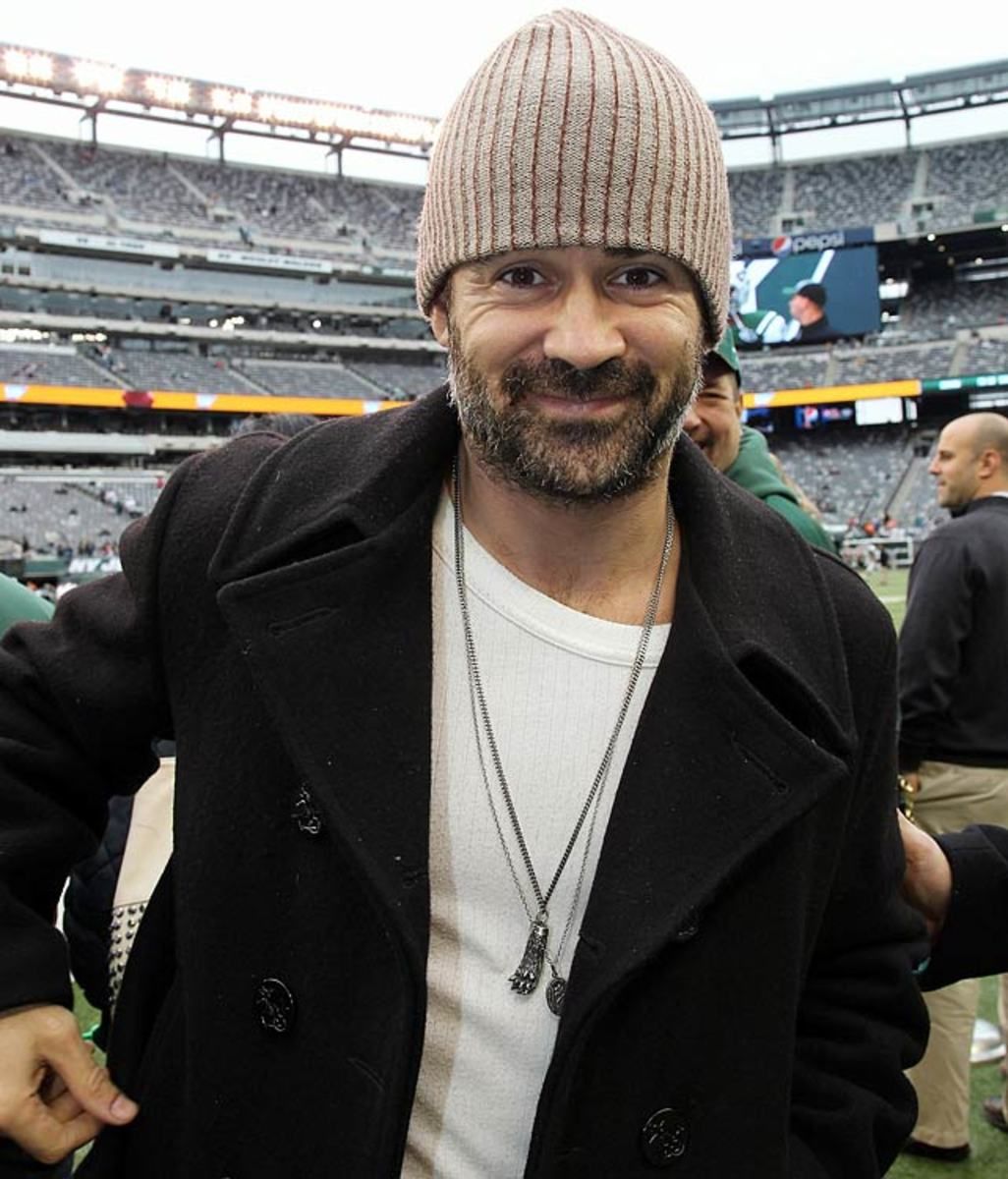 130131180547-colin-farrell-single-image-cut.jpg