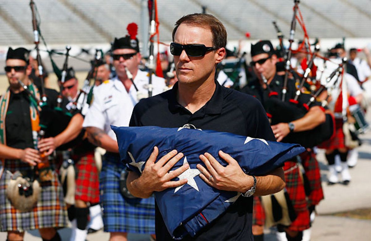 Kevin Harvick helped honor 44 first-responders at an event at Texas Motor Speedway.