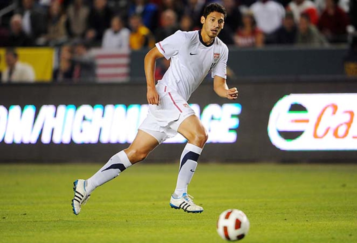 Omar Gonzalez is back on the U.S. national team after tearing an ACL last year.