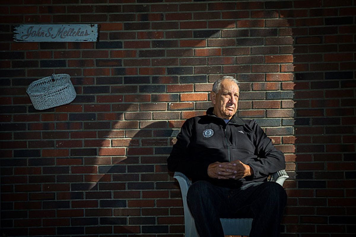 John Mellekas played through the end of the 1963 season, then moved back to Rhode Island. He became a gym instructor and beloved member of his community. (Michael J. LeBrecht III/Sports Illustrated)