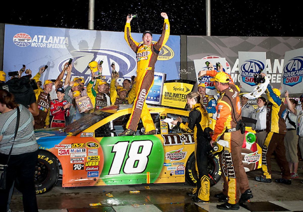 Kyle Busch took a critical pit stop with 35 laps to go that helped secure his win on Sunday.
