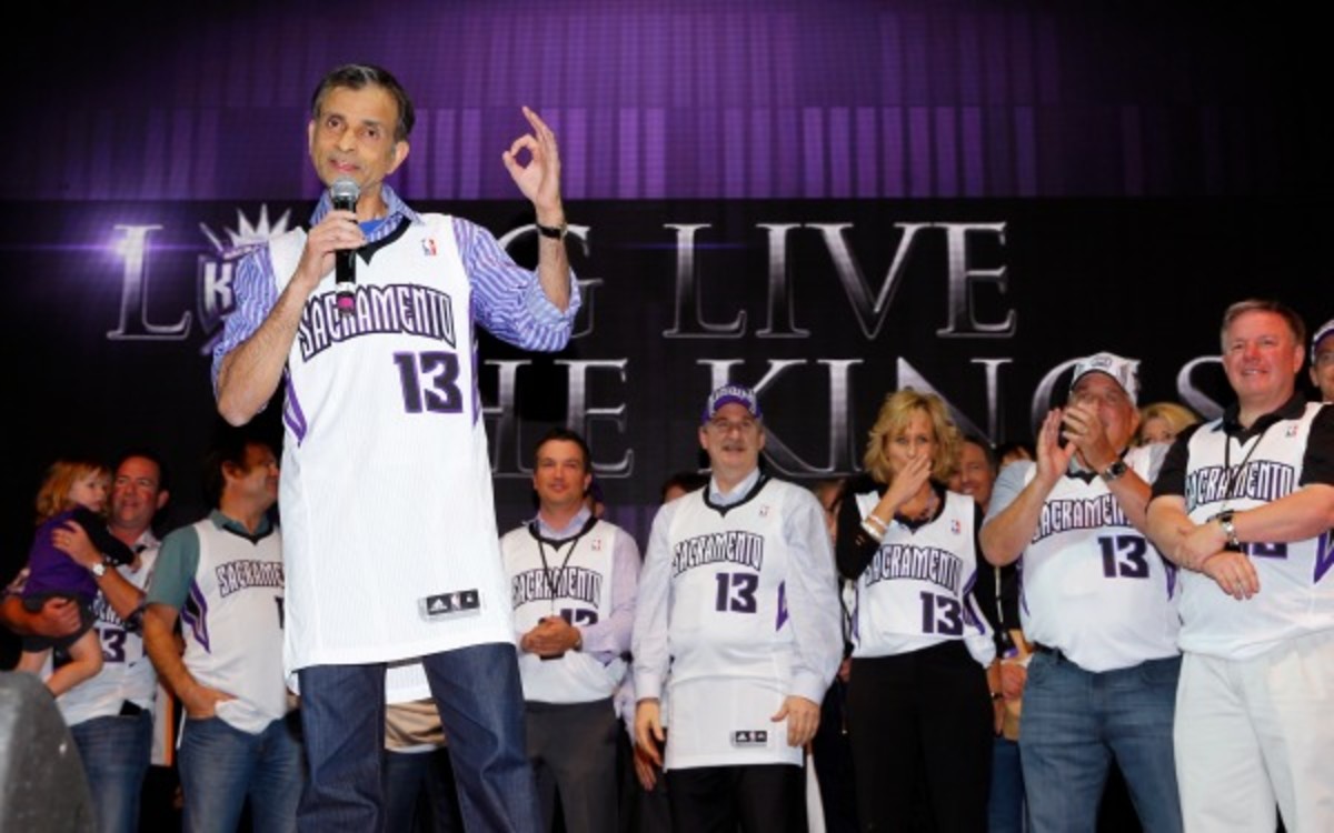 The Kings are officially now in the hands of new owner Rocky Widner/NBAE/Getty Images)
