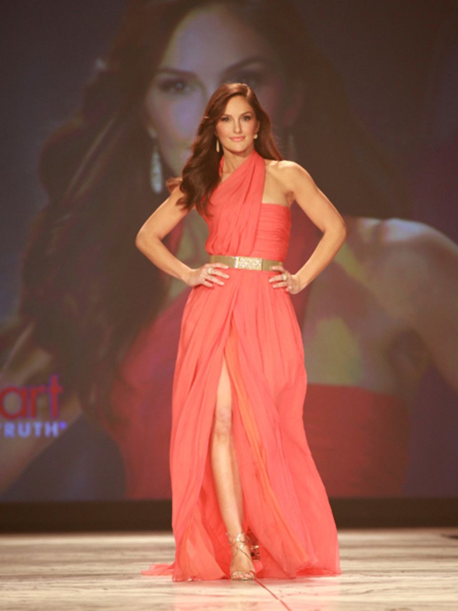 Minka Kelly