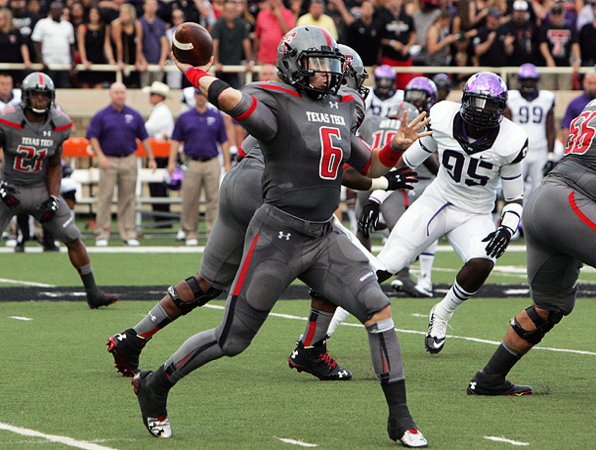Baker Mayfield led the Red Raiders' attack before being knocked out of the game in the fourth quarter. (Michael Johnson/USA TODAY Sports)