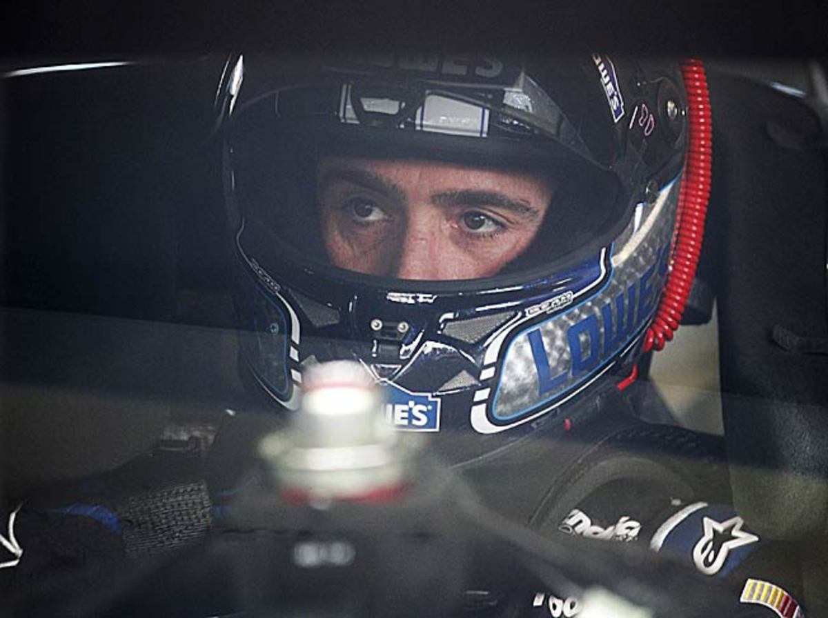 With his sixth Cup championship in sight, Jimmie Johnson just has to avoid trouble to win it.