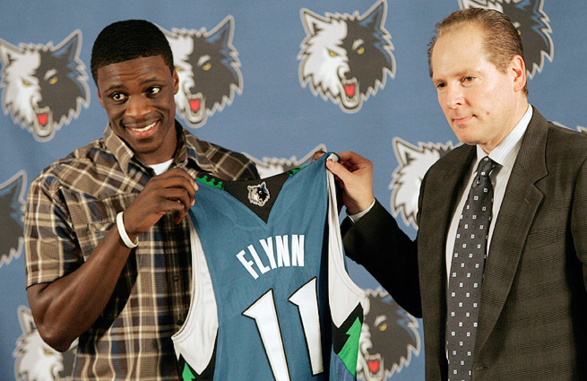 130502181728-david-kahn-minnesota-timberwolves-flip-saunders-single-image-cut.jpg