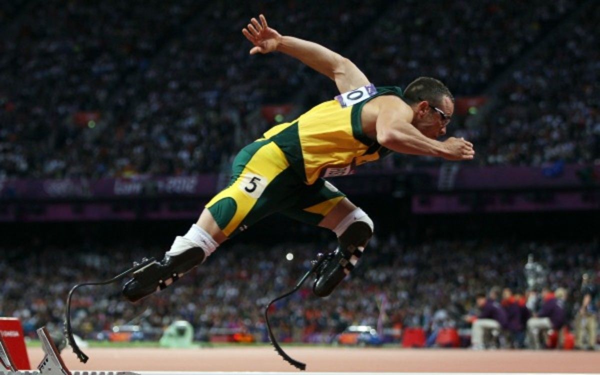 Oscar Pistorius faces further legal trouble as his March trial approaches. (Michael Steele/Getty Images)