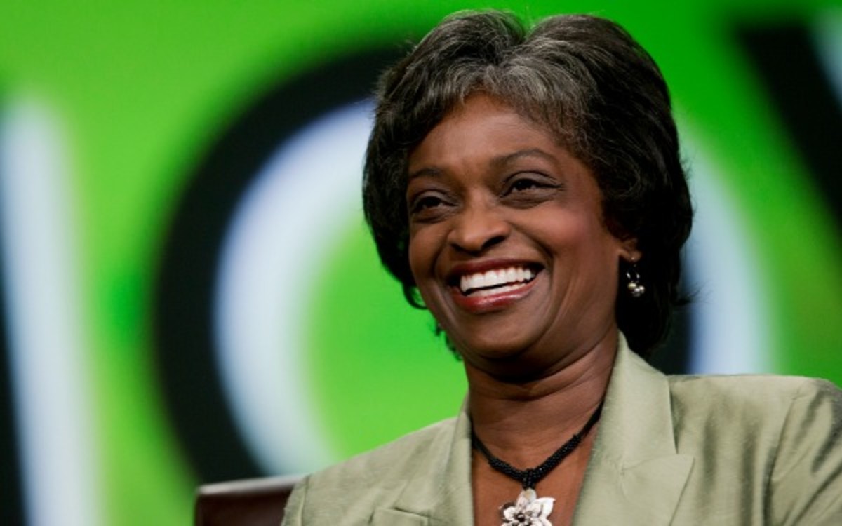 FCC Chairwoman Mignon Clyburn is on board with eliminating the TV sports blackout rule. (Bloomberg/Getty Images)