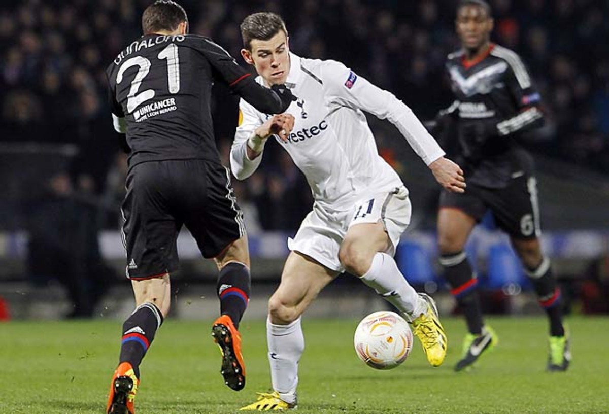 Gareth Bale and Tottenham Hotspur are in third place in the Premier League, two points up on Chelsea.