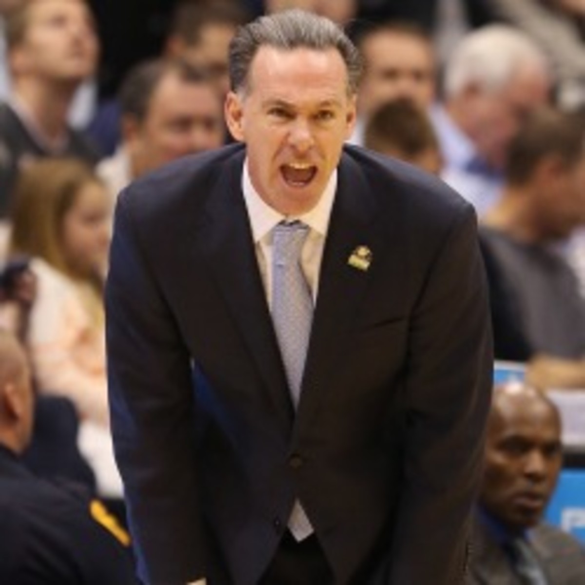 Pittsburgh head coach Jamie Dixon signed a deal through the 2022-23 season. (Streeter Lecka/Getty Images)