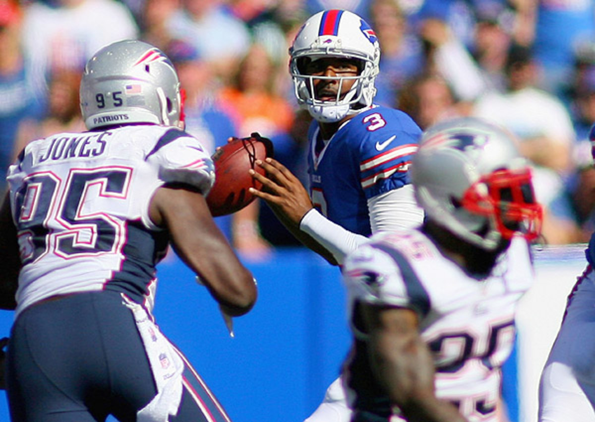 EJ Manuel showed great composure and efficiency in a loss to the Patriots in Week 1. 