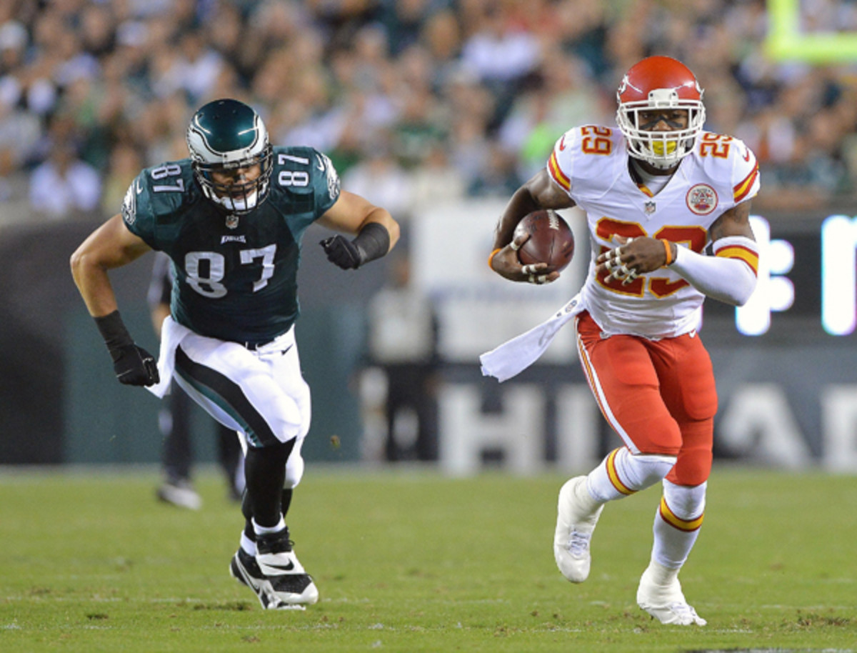 Eric Berry takes it to the house. (MCT via Getty Images)