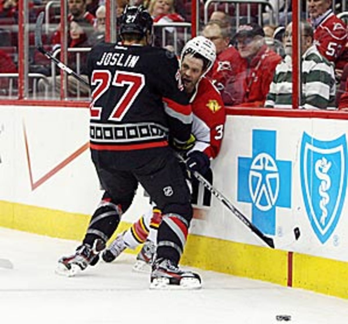 nhl.check.jpg