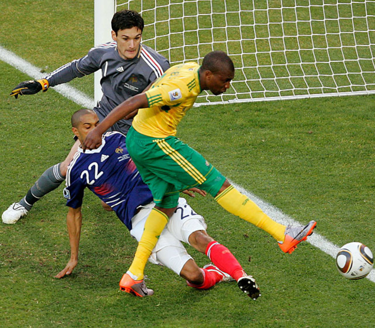 South Africa 2, France 1