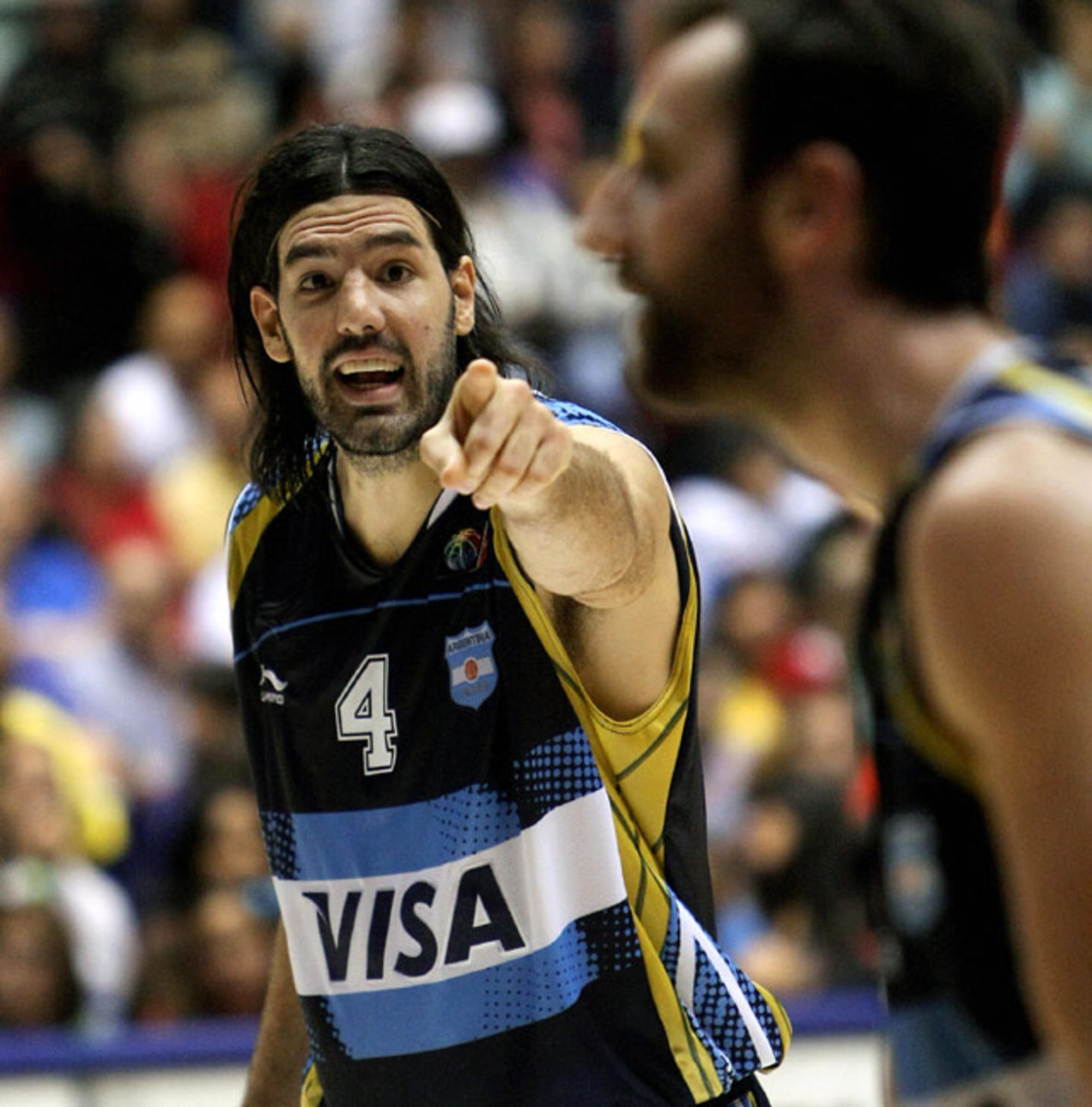 Luis Scola