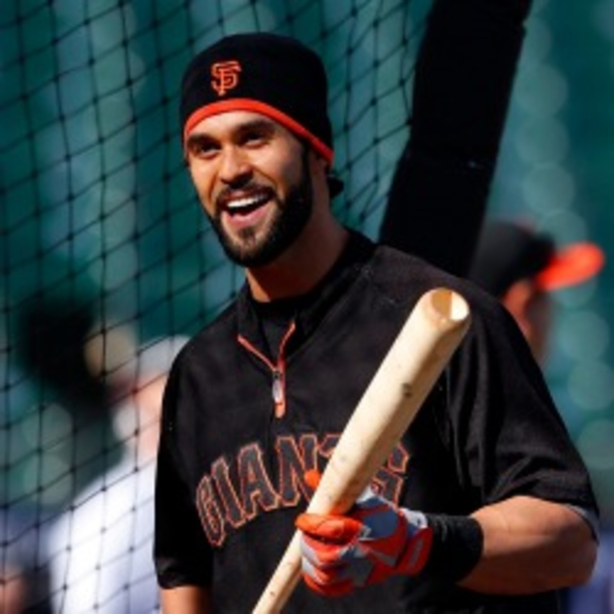 Giants outfielder Angel Pagan gets a new 4-year, $40 million deal with the club. (Jason O. Watson/Getty Images)