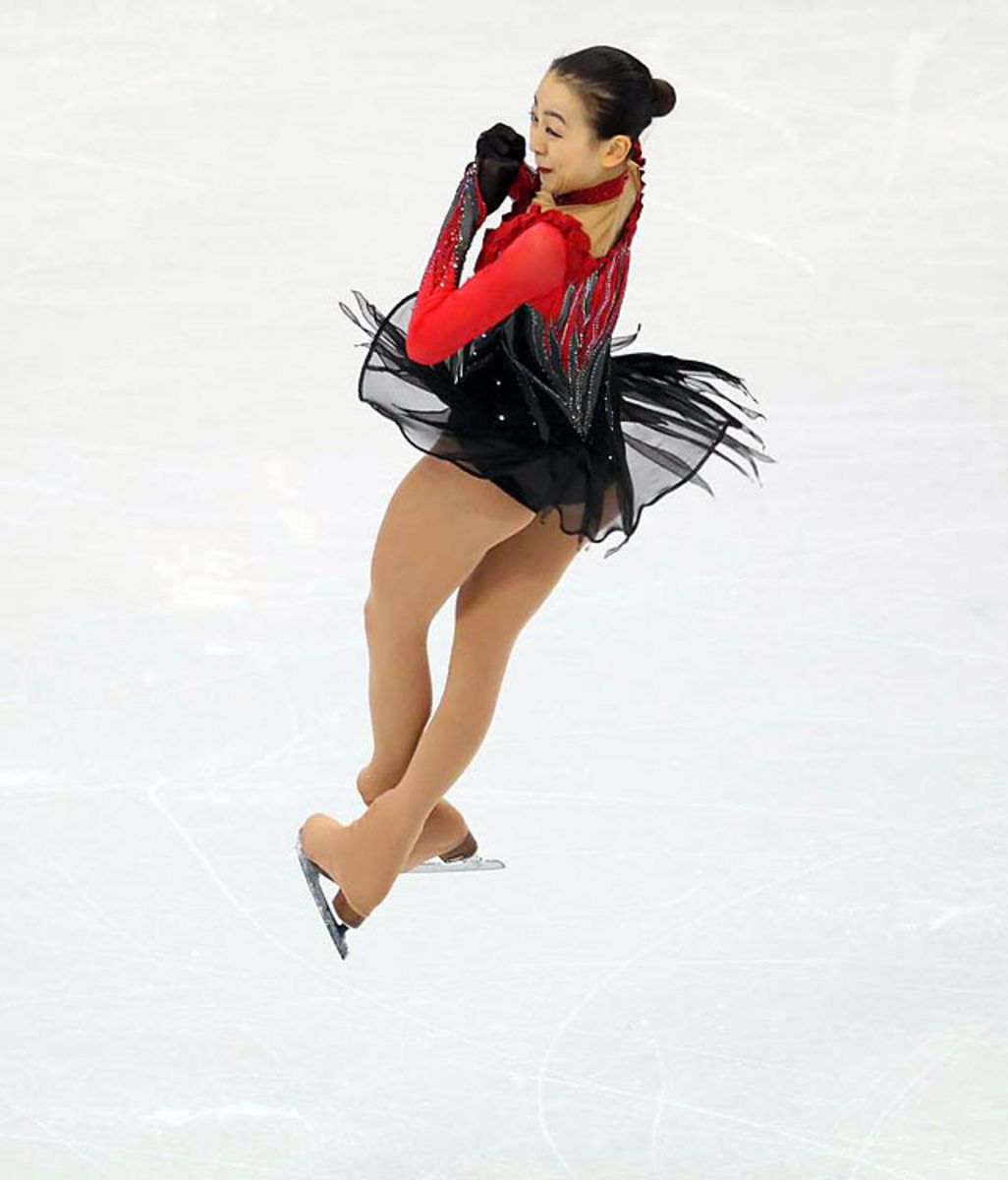asada-Mao.oppo-13106-mid.jpg
