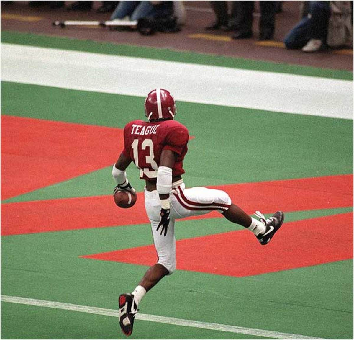 Teague Runs Down Thomas (1993)