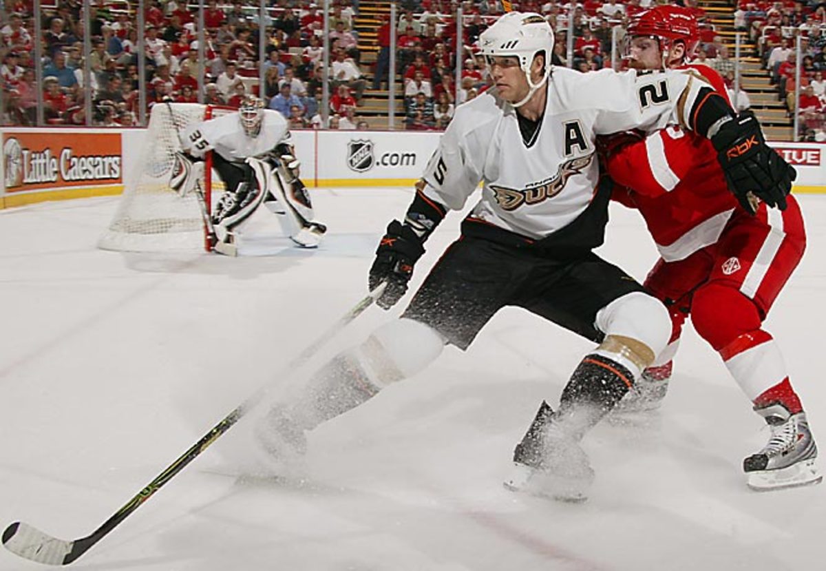 Chris Pronger, defenseman